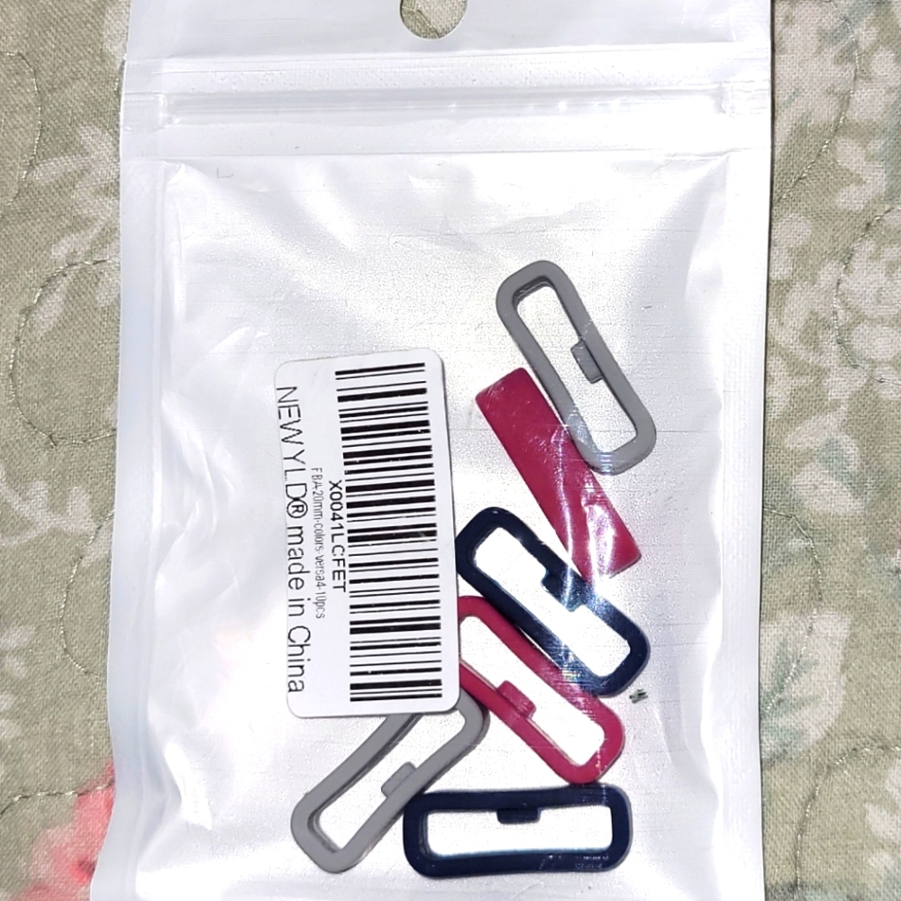 Replacement Fastener Loops Compatible w/Fitbit Smartwatch/Fitness Trackers (6)
